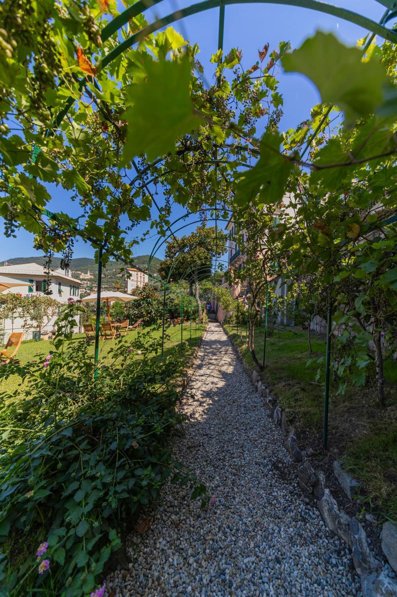 Villa Baia Dei Frati Recco Eksteriør billede